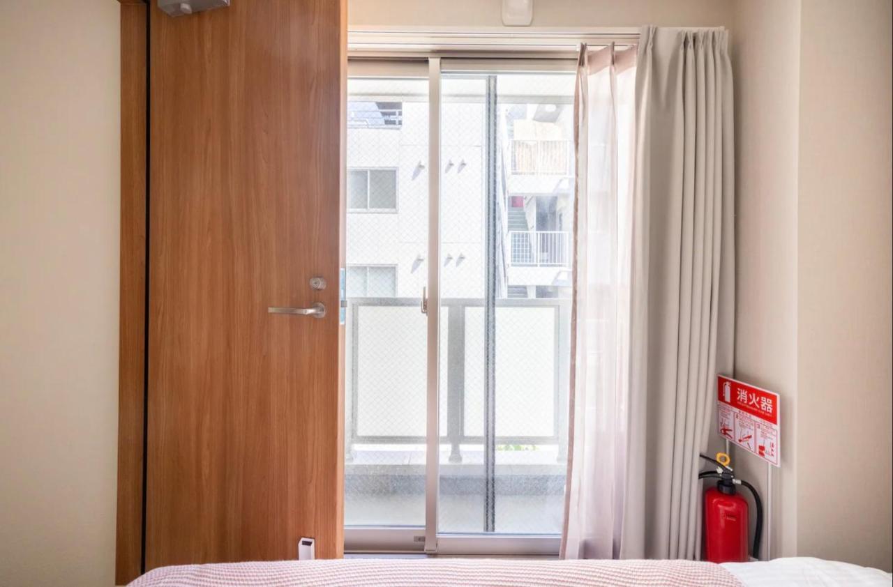 Appartement 上野駅徒歩５分シングルベッド４台＋布団２セット1Ldk à Tōkyō Extérieur photo